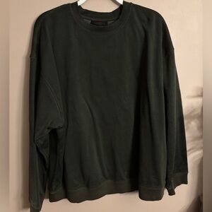 Yeezy Dark green heavyweight men’s crewneck. Perfect condition